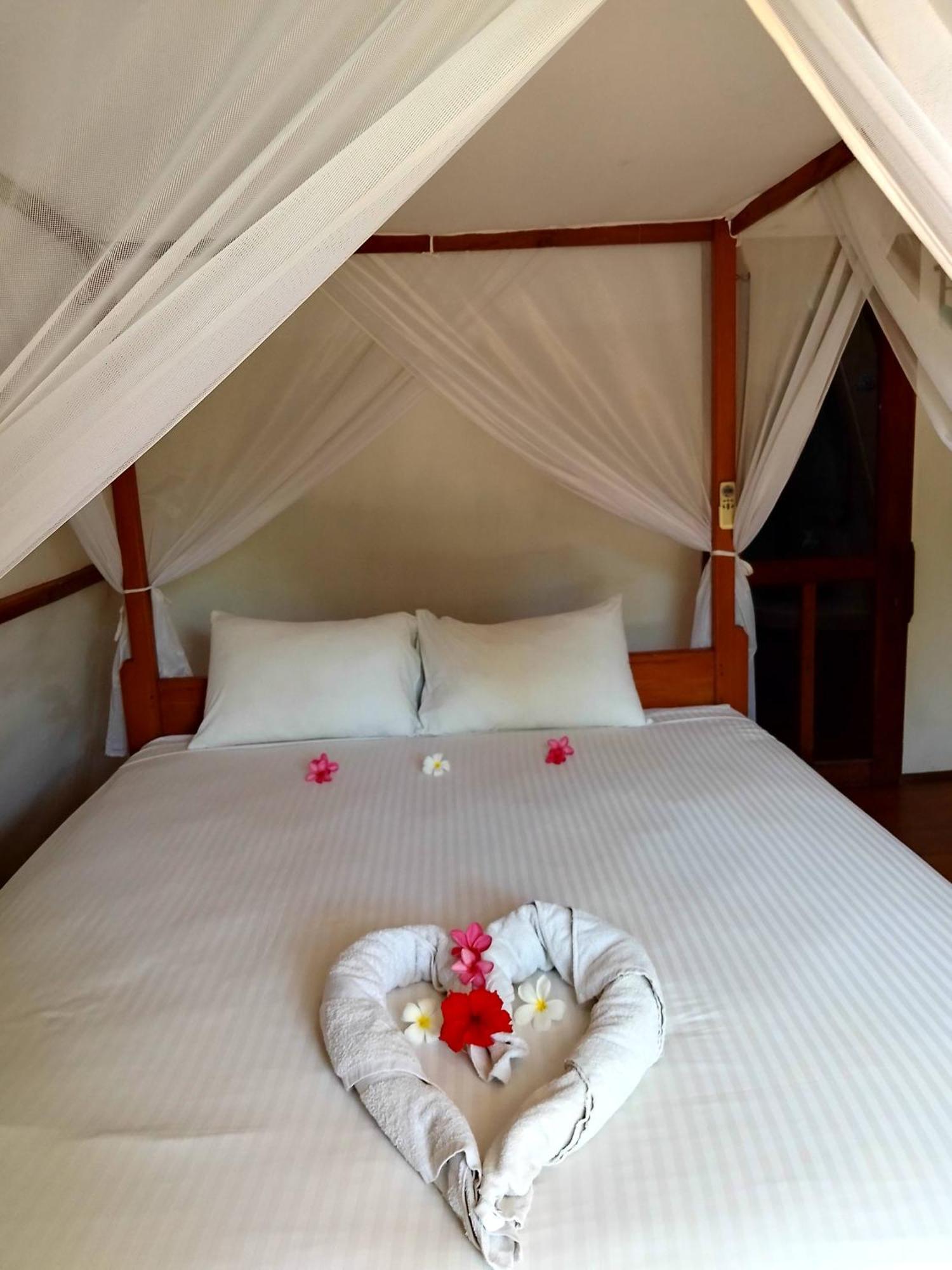 We'Be Cottages Gili Meno Habitación foto