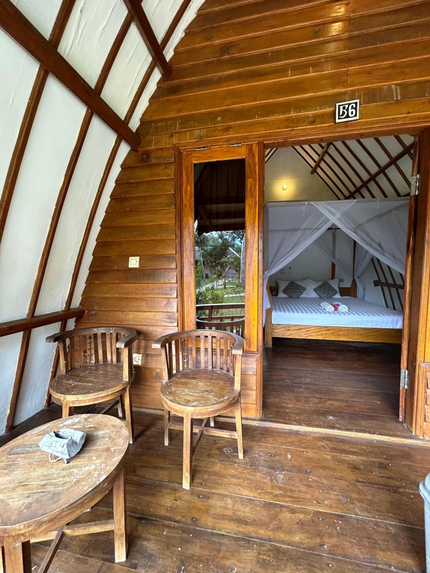 We'Be Cottages Gili Meno Habitación foto